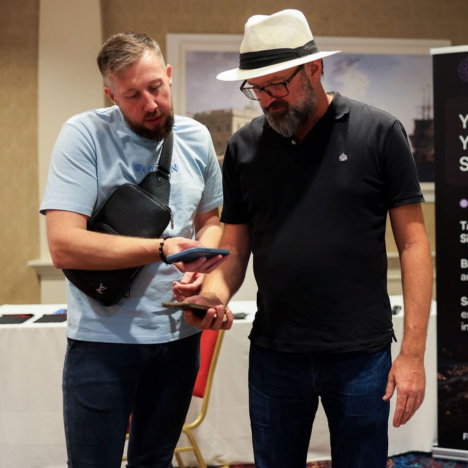 Meet our co-founder, James Edward ✔️

James is a seasoned entrepreneur and visionary committed to enabling Bitcoin security and self-custody for all. He brings his business expertise to the Bitcoin industry, through his understanding of sales and marketing. A Bitcoin advocate who