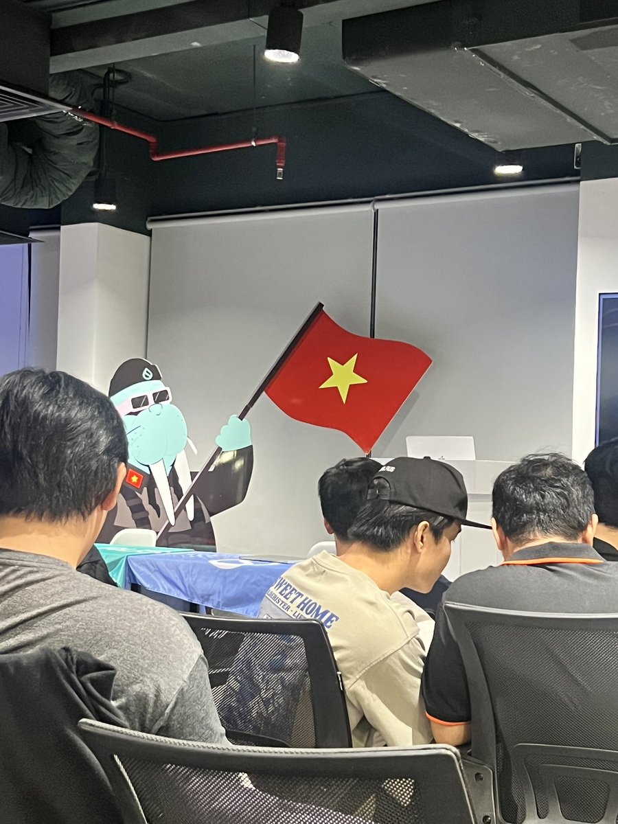 nhisally233's tweet photo. Welcome to Vietnam!
#MomentumDEX https://t.co/9iBgMusSnN