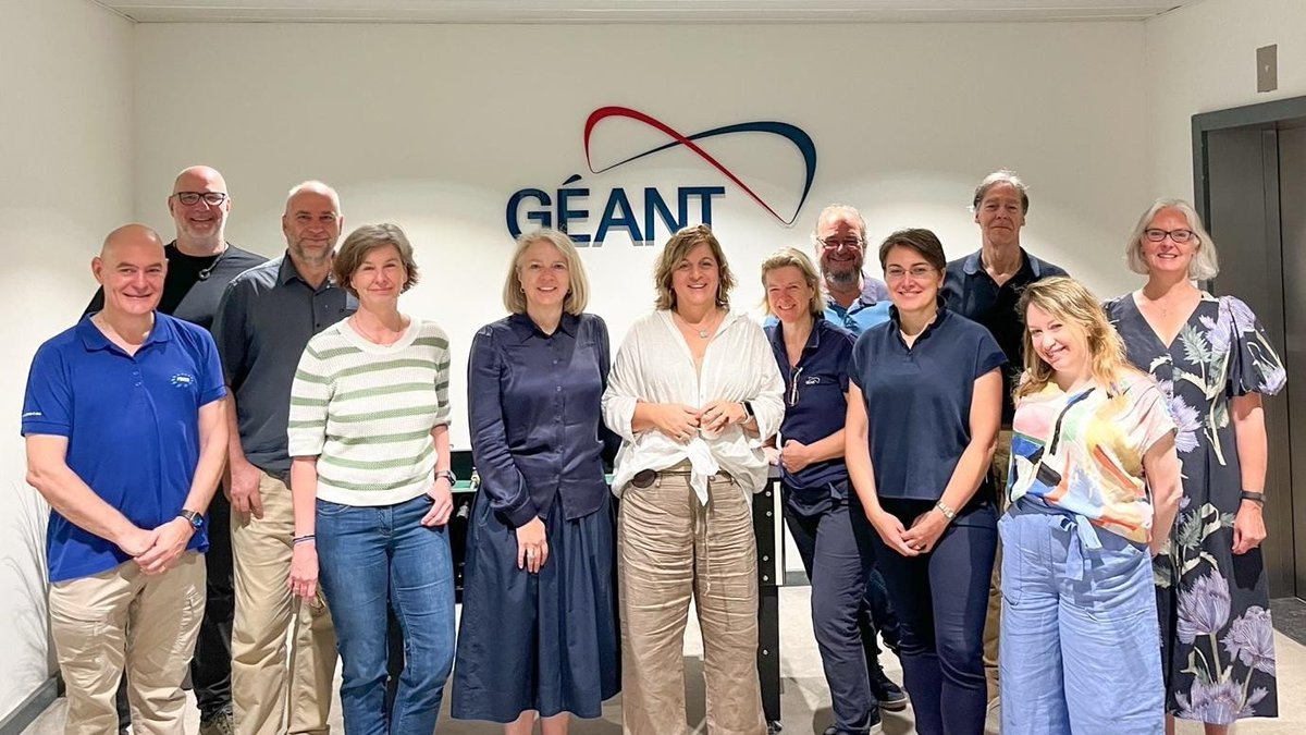Stronger together: European e-Infrastructures are uniting for better collaboration and services.

At the recent Assembly meeting in Amsterdam, <a href="/EGI_eInfra/">EGI</a>, <a href="/Eudat_eu/">EUDAT</a> , <a href="/GEANTnews/">GÉANT (@geant@mstdn.social)</a> , #PRACE, &amp; #OpenAIRE shared goals, progress, and a joint vision for the future of research in