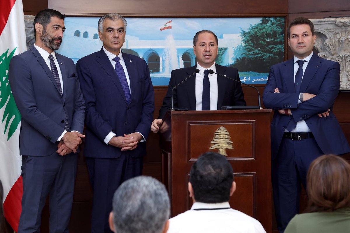 من بعبدا: فخورون بهذا اليوم الذي انتظرناه طويلا ونتمنى لرئيسيّ الجمهورية والحكومة التوفيق في المرحلة التاريخية التي يعيشها لبنان
kataeb.org/articles/sl-20…