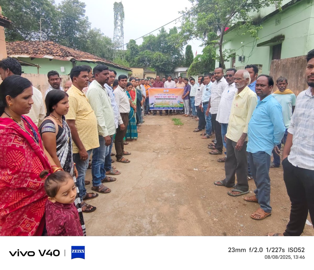 PANCHAYAT SAMITI,DHARMAGARH (@bdodharmagarh) on Twitter photo Harghar Tiranga Harghar swachata campaign launching Programne at Dharmagarh Block <a href="/CMO_Odisha/">CMO Odisha</a> <a href="/PRDeptOdisha/">Panchayati Raj and Drinking Water Department</a> <a href="/IPR_Odisha/">I & PR Department, Odisha</a> <a href="/DmKalahandi/">DM KALAHANDI</a> <a href="/ZPKalahandi/">CDO-cum-EO, ZP, KALAHANDI</a> #swachhataabhiyan2025 #HarGharTirangaHarGharSwachhata Harghar Tiranga Harghar swachata campaign launching Programne at Dharmagarh Block <a href="/CMO_Odisha/">CMO Odisha</a> <a href="/PRDeptOdisha/">Panchayati Raj and Drinking Water Department</a> <a href="/IPR_Odisha/">I & PR Department, Odisha</a> <a href="/DmKalahandi/">DM KALAHANDI</a> <a href="/ZPKalahandi/">CDO-cum-EO, ZP, KALAHANDI</a> #swachhataabhiyan2025 #HarGharTirangaHarGharSwachhata