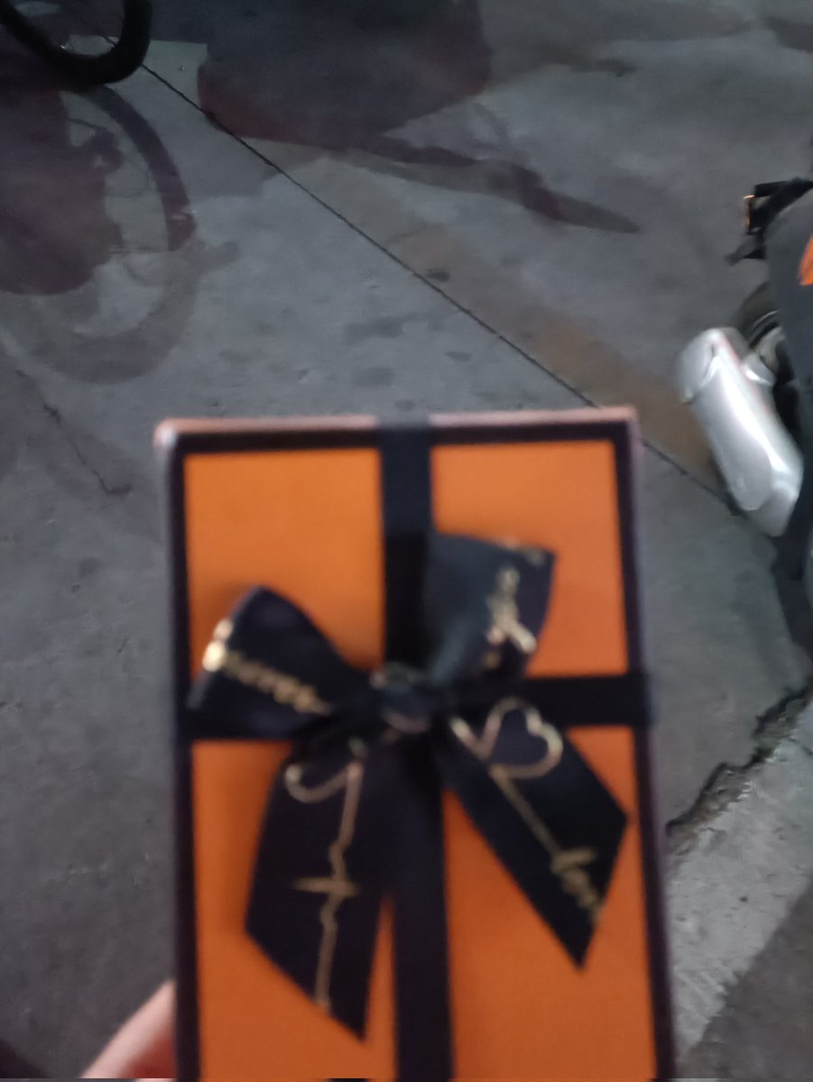 请给我希望 tweet media