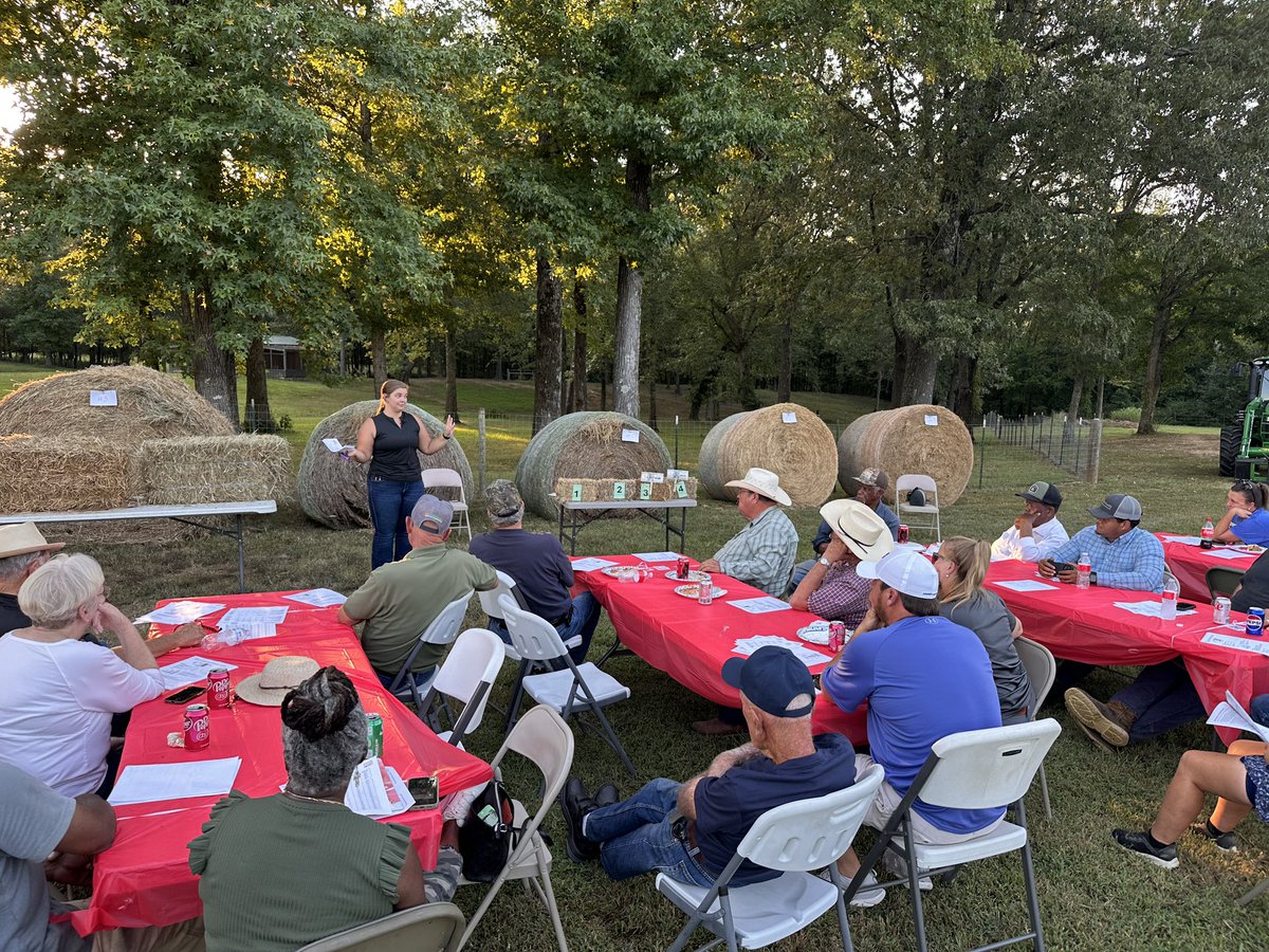 Last night, the UT Beef and Forage Center rounded out our Western Region Master Forage Tours with visits in Hardeman and Fayette counties. Each visit came with great dicussions about soil testing, hay testing, forage quality, and tall fescue stockpiling strategies. 

Thank you to