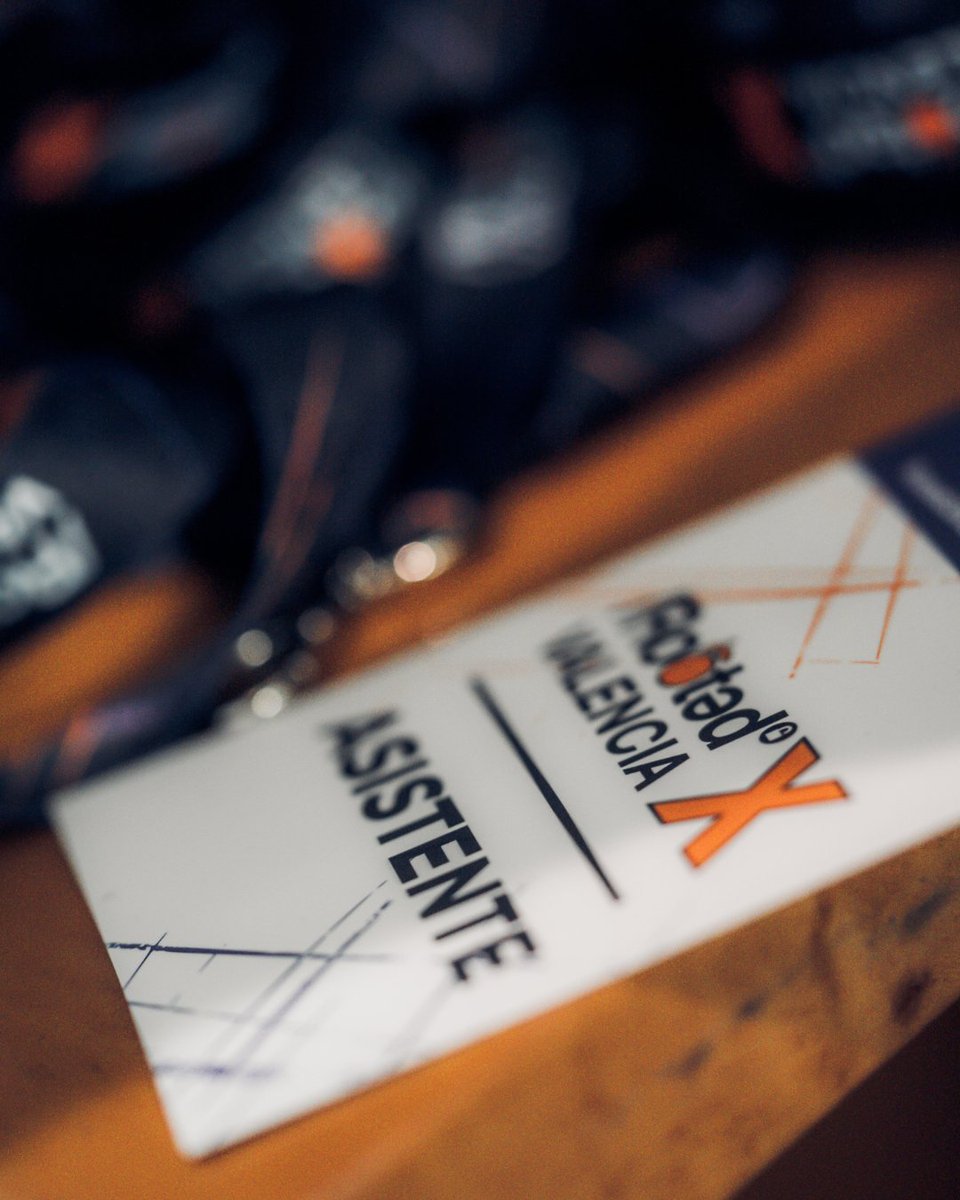 🔍Así lo vivimos en 2024…

Charlas técnicas, comunidad, talento local y mucha pasión.

📍Rooted Valencia fue mucho más que un evento, fue una familia reunida en torno a la ciberseguridad.

¿Repetimos en 2025?

📅25 y 26 de septiembre.

#RootedCON #Ciberseguridad