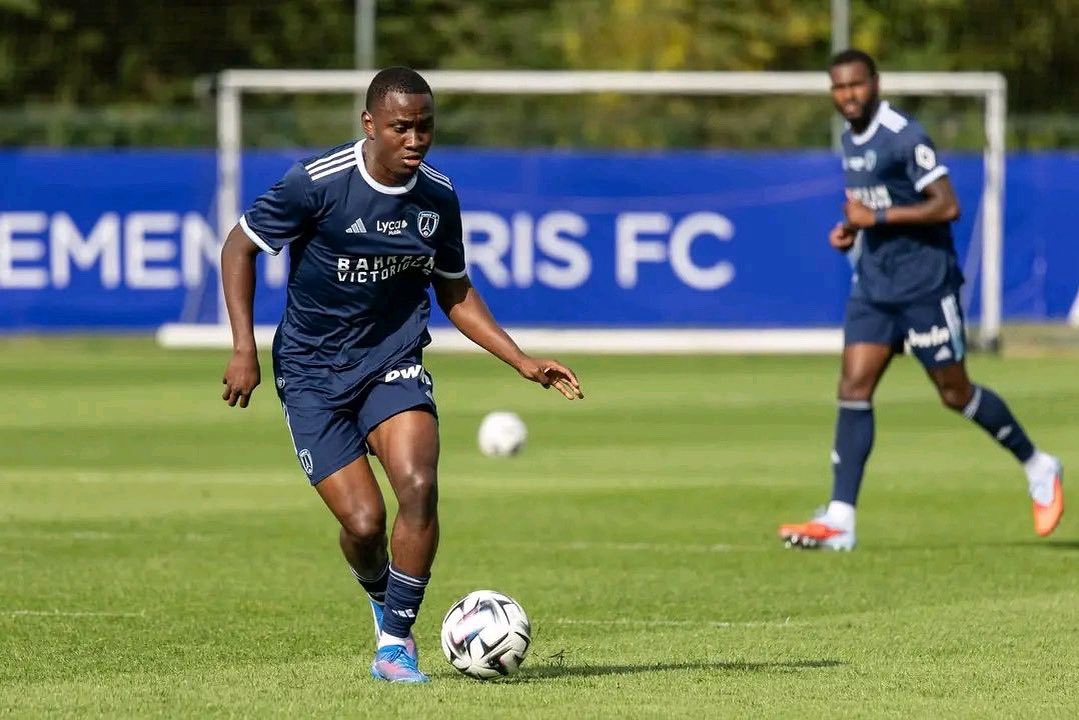 Dimitri Manyim reprend sa pré-saison avec le Paris FC. 

 L'international U20 qui évolue au Paris FC a eu à nouveau du temps  jeu lors deux dernières rencontres amicales. 

Face au Havre, le milieu de terrain  a eu 15 minutes pour faire ses preuves