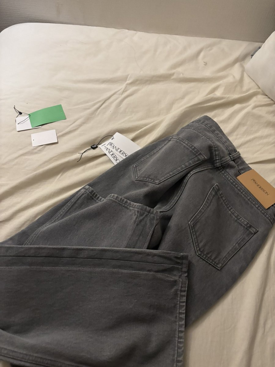 じぇーたぶりゅーあんだーそん