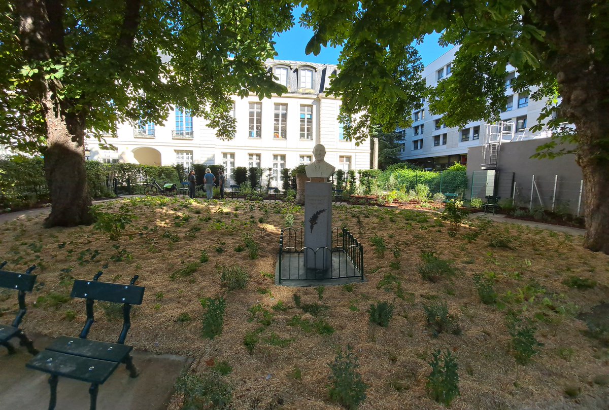 Bonne nouvelle ! 🤩

Le square Pierre Demours (face au 20 rue Pierre Demours) est désormais ouvert au public ! 🌳✨

🕤 Horaires d’ouverture : tous les jours de 9h30 à 17h

#Paris17 #EspaceVert #Environnement