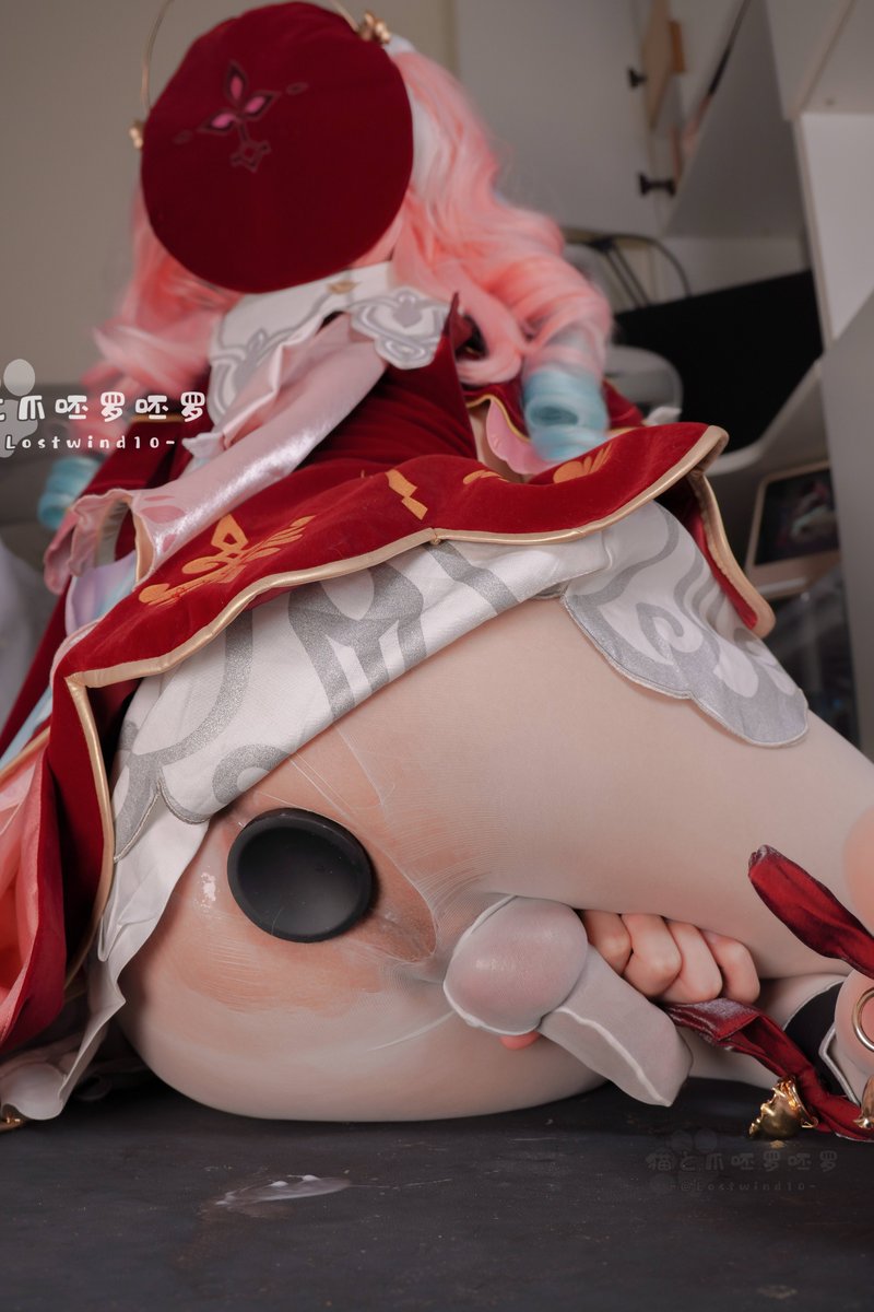 Lostwind10's tweet photo. 姿势有点雷同��就在视频又截了张图w下次更新这个视频~ https://t.co/IL7RP6ifWt