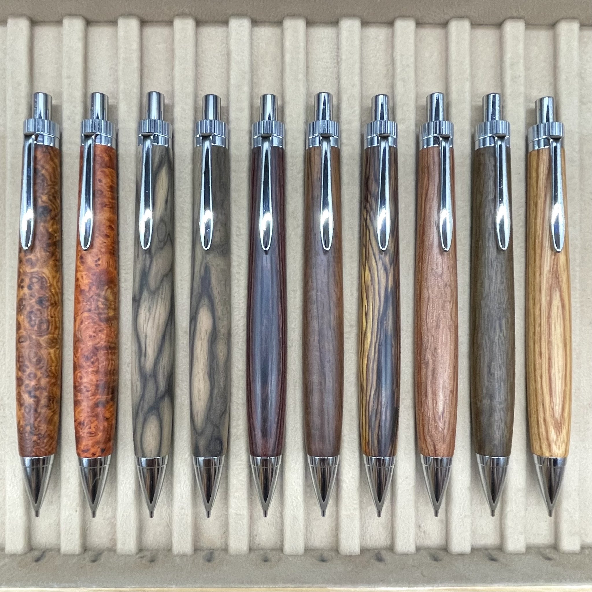 富士瘤クラフト　欅シャープペンシル 富士瘤クラフト 欅 木軸シャープペンシル - メルカリ