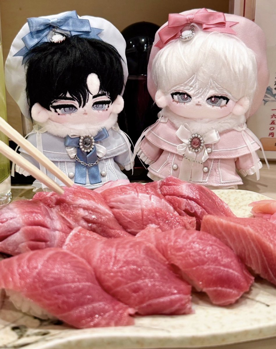 _zzunaaa's tweet image. #솜인형_트친소
자관매우사랑함니다..주로 놀러다니며 사진찍어요 🖤🤍🐾