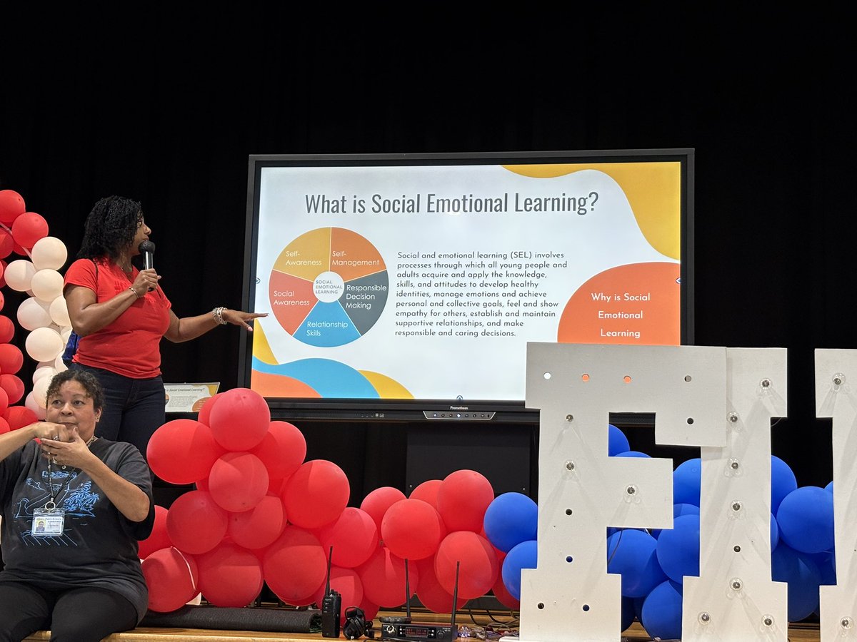 APSFinchEagles's tweet photo. Our 1st Morning Meeting was 🔥! We celebrated our top Beanstack loggers, discussed SEL and  emphasized our SOAR expectations! Our scholars are set for an Amazing school year! @SEL_APS @APSMediaServ @apsupdate @zoobeanreads @DrTSpencer @karmishala https://t.co/Sx8fQs0udj