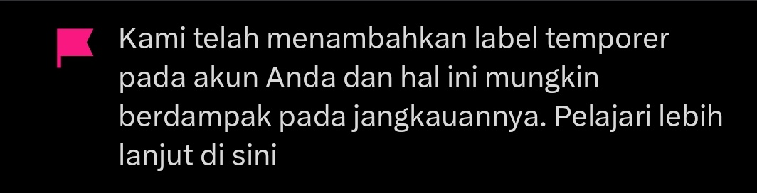 Lon kamu kenapa sih suka banget ngambek 🥺. Ngalahin cewek aja kamu