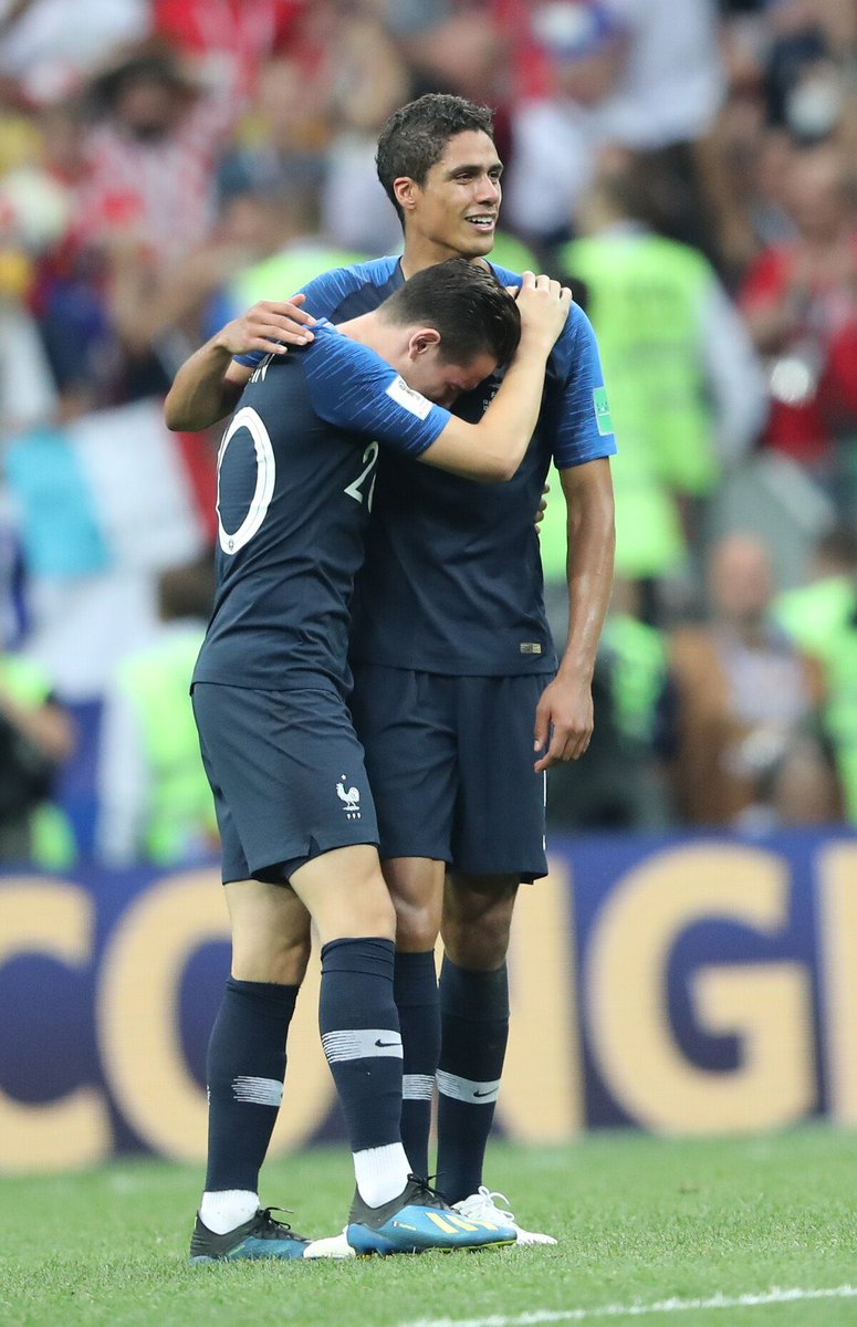 La réf à Raphaël Varane a 0:14 ! #Thauvin #RCLens