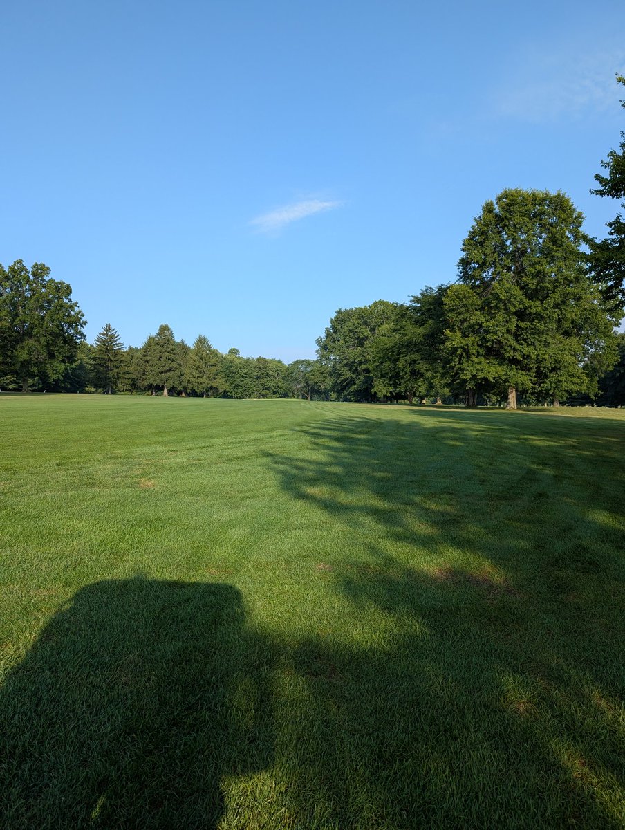 Beautiful morning at <a href="/TannenhaufGC/">Tannenhauf Golf Club</a> for the Joe Eaton Invitational. Go Vikings!