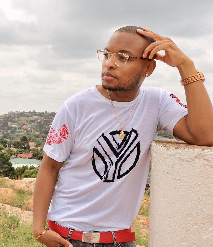 TheTitanBaddie's tweet photo. 15. K.O - Cassper: Sexier? https://t.co/9lB0rYeeok