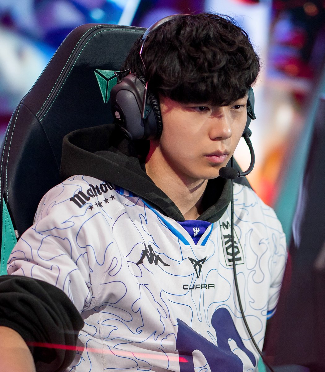LEC tweet media