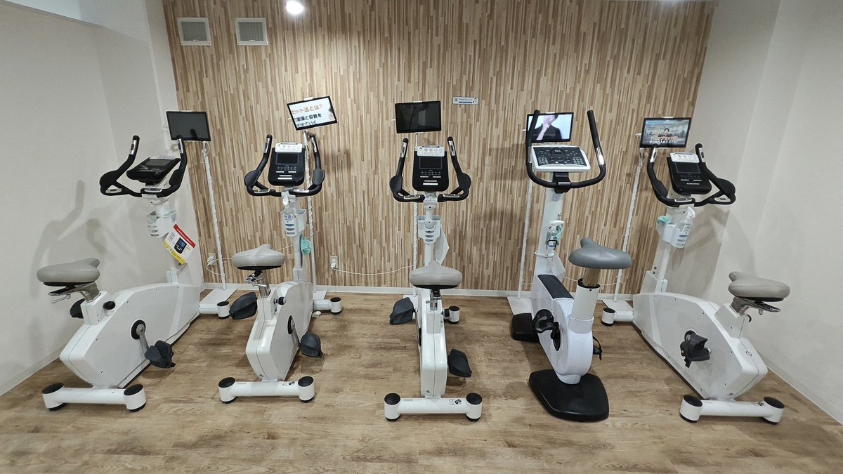 MTFJ_3776's tweet image. チョコザップ貸切😆
運動し放題🙌

さあ、走ろう🏃🏃🏃
#chocoZAP