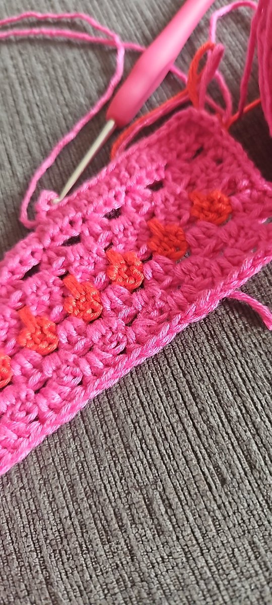 NotErica_xo's tweet photo. Sassy bookmark in the making https://t.co/mk0tB7dwBG