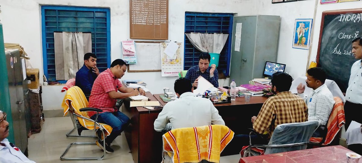 Collector Nabarangpur (@dmnabarangpur) on Twitter photo Visited to Indravati Project High School, Khatiguda. Interacted with DEO,BEO,HM,Sarpanch,BDO,alumni & parents to assess school needs.Directed BDO to ensure water supply & construct a playground boundary wall. Encouraged students to be punctual & sincere. #Education <a href="/CMO_Odisha/">CMO Odisha</a> Visited to Indravati Project High School, Khatiguda. Interacted with DEO,BEO,HM,Sarpanch,BDO,alumni & parents to assess school needs.Directed BDO to ensure water supply & construct a playground boundary wall. Encouraged students to be punctual & sincere. #Education <a href="/CMO_Odisha/">CMO Odisha</a>