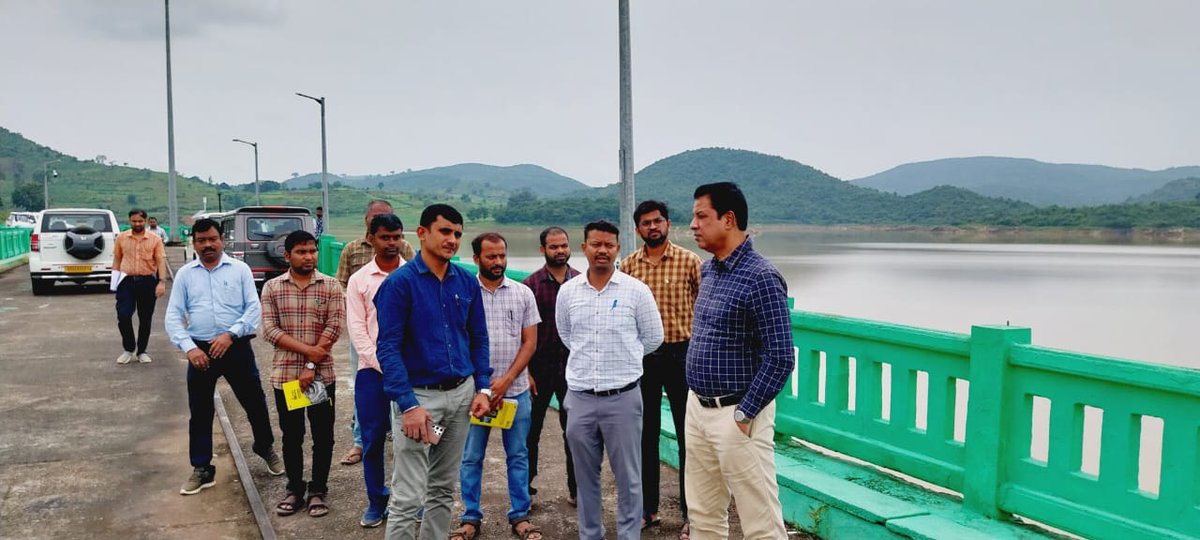 Collector Nabarangpur (@dmnabarangpur) on Twitter photo Visited Indravati Dam & JT Point Mega Water Supply at Deopali. Directed EE, AE, JE and RWS&S technical staff to accelerate water supply implementation across all villages. #WaterForAll #IndravatiDam #Deopali <a href="/CMO_Odisha/">CMO Odisha</a> Visited Indravati Dam & JT Point Mega Water Supply at Deopali. Directed EE, AE, JE and RWS&S technical staff to accelerate water supply implementation across all villages. #WaterForAll #IndravatiDam #Deopali <a href="/CMO_Odisha/">CMO Odisha</a>