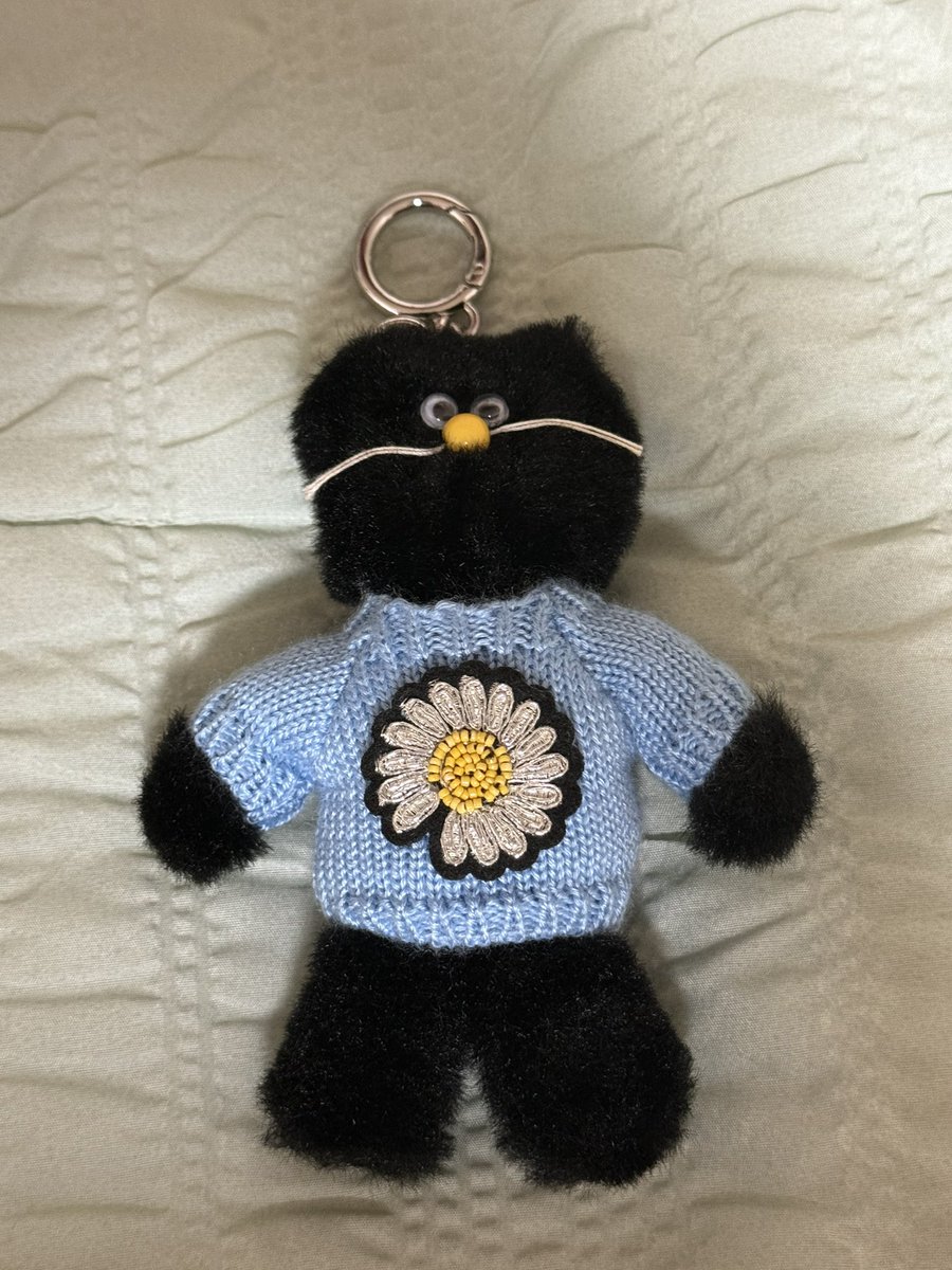 __rjfo0's tweet photo. 지드래곤 지디 피마원 모남희 키링 양도 판매 KEYRING SELL WTS

데희+드로우스트링백

일괄 10.0 (개별 ❌)

개봉 후 하자만 확인하고 박스보관 했습니다! 드로우스트링백 포장지는 없습니다 (배송 시 비닐포장 다시 해드려요)

피스마이너스원 권지용 GD PEACEMINUSONE PMO https://t.co/hBMWmif4DW