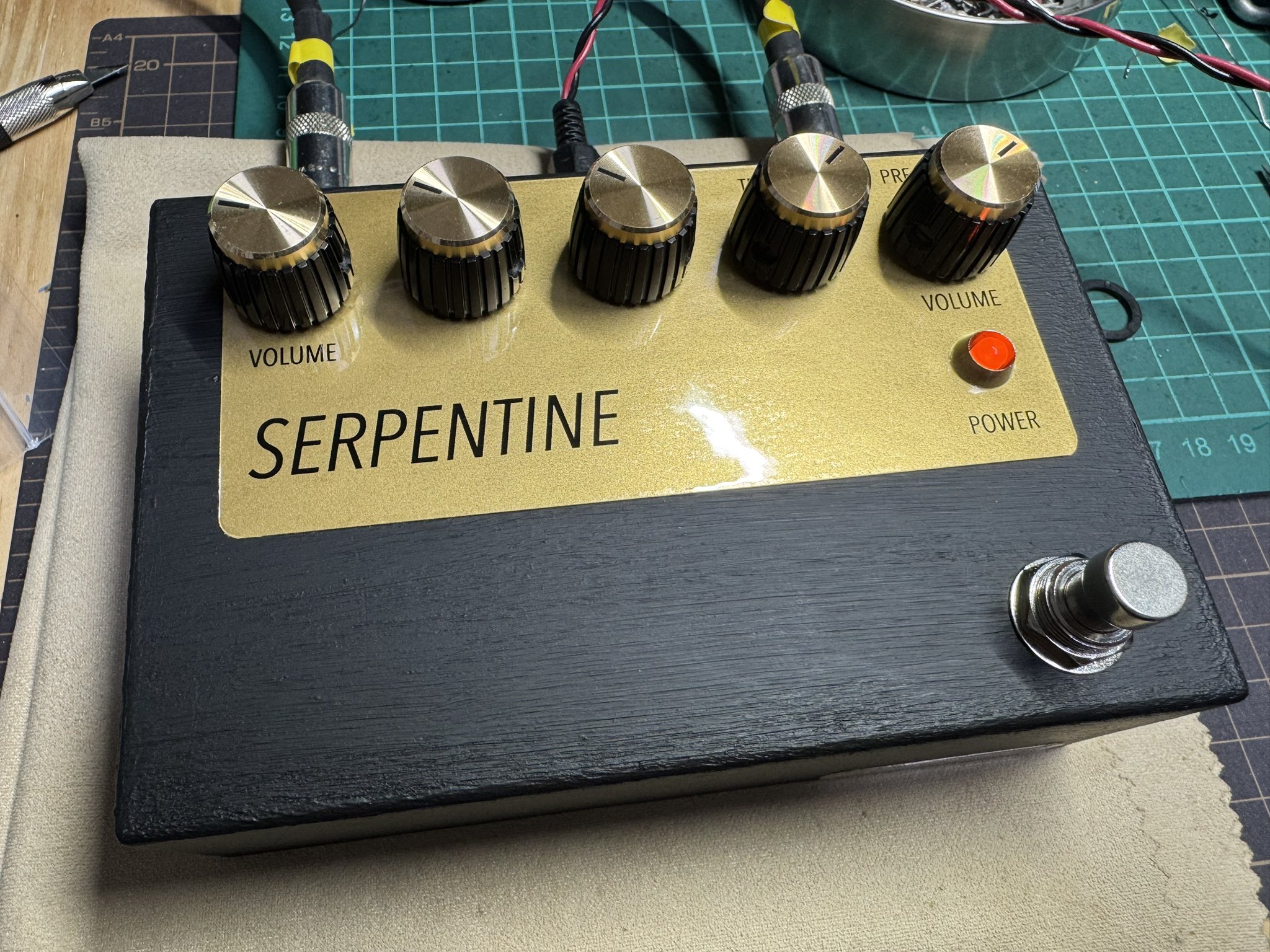 Alias sound SERPENTINE マーシャル系プリアンプ Alias SoundSERPENTINE w/Switch プリアンプ 【完全ハンドメイド