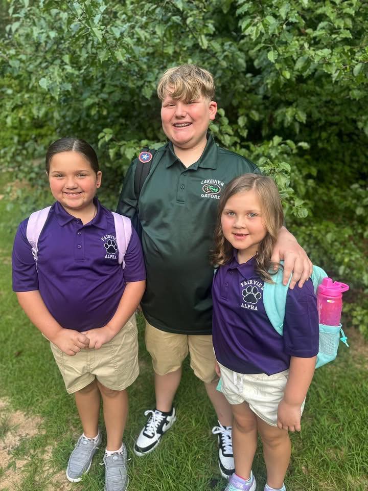 KTBS (@ktbs) on Twitter photo Thanks for all of the great back to school photos. 📷📚✏🍎 We love seeing them and sharing them. Post yours below or send them to pics@KTBS.com. Here's a look at our GROWING slideshow. 👉🏻 bit.ly/4ljv5eQ #ktbsbts Thanks for all of the great back to school photos. 📷📚✏🍎 We love seeing them and sharing them. Post yours below or send them to pics@KTBS.com. Here's a look at our GROWING slideshow. 👉🏻 bit.ly/4ljv5eQ #ktbsbts