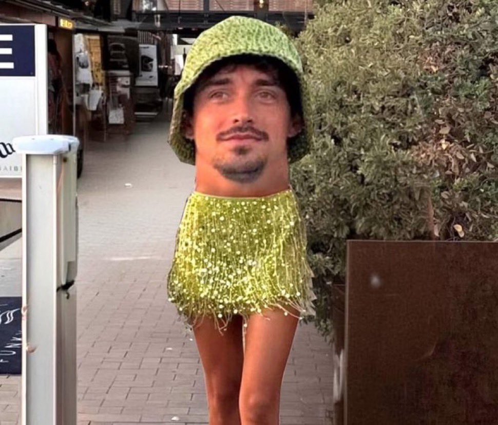 <a href="/technorodrigo/">olivia 🐥</a>