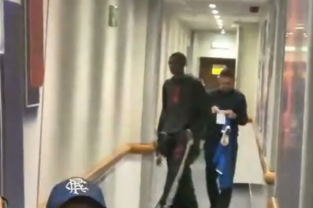 🆕 Mystery 'signing' spotted arriving at Rangers as social media sleuths uncover his true identity 👀

dailyrecord.co.uk/sport/football…