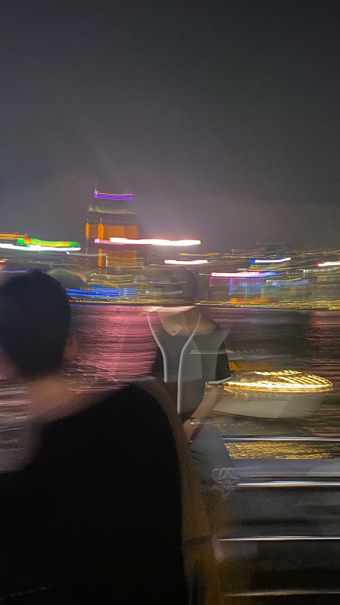 blvdppw's tweet image. KENAPA SEMUA TENTANG PONDPHUWIN NGEBLUR YA 😭😭😭😭🙏🙏🙏