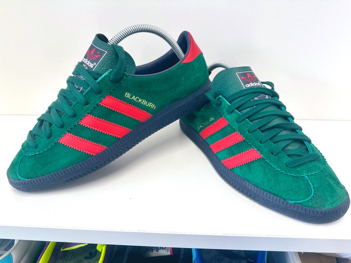 CustomsRe5's tweet image. Loads of new pairs online today 👀👀 all now up plus loads more at Re5customs.co.uk