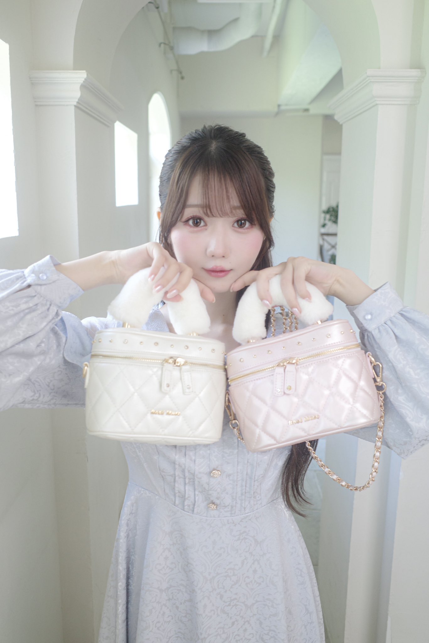 SNIDEL シャイニーエンブロイダリーワンピース SNIDEL - スナイデル シャイニーエンブロイダリーワンピース