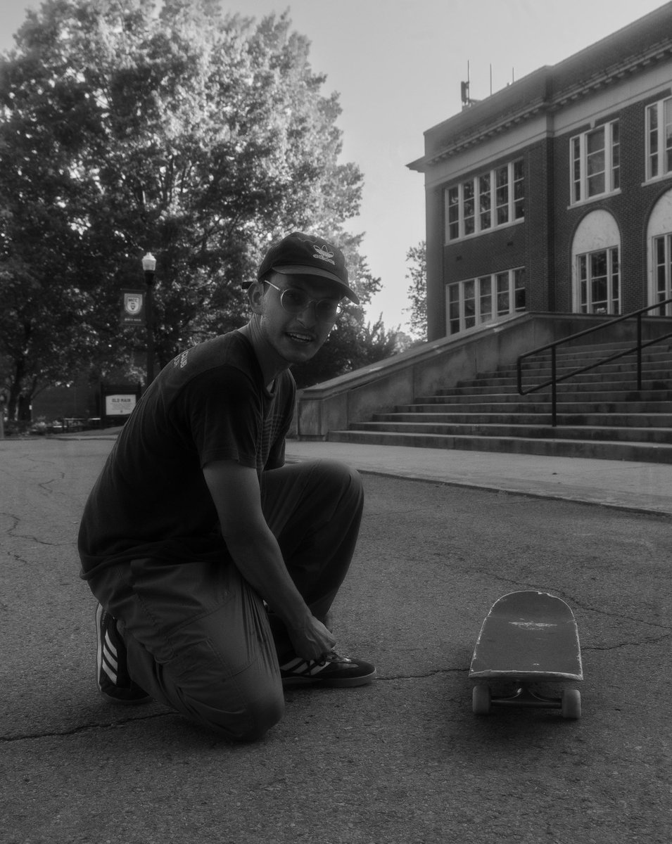 1004skateboards's tweet image. They copy, copy like 10-4. 

•
•

Day 7 on today of our 1004 Trip! 

•
•

Big shout out to Nate again for the flicks!!! Get at him people!!! 📸