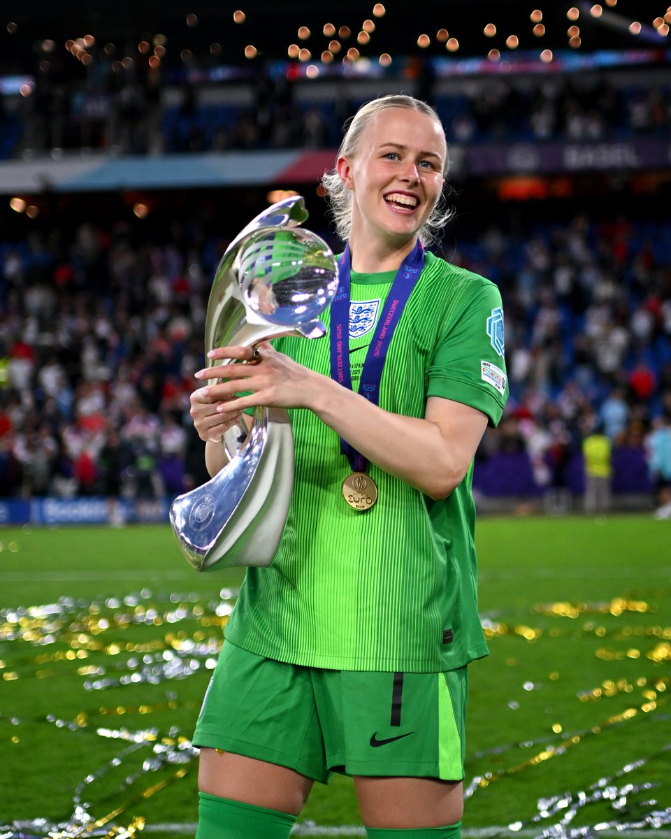Lionesses (@lionesses) on Twitter photo 🏆 2025 Women's #ballondor nominee
🏆 2025 Women's Yachine Trophy nominee
That's our <a href="/hannahhampton_/">Hannah Hampton</a> 👏 🏆 2025 Women's #ballondor nominee
🏆 2025 Women's Yachine Trophy nominee
That's our <a href="/hannahhampton_/">Hannah Hampton</a> 👏