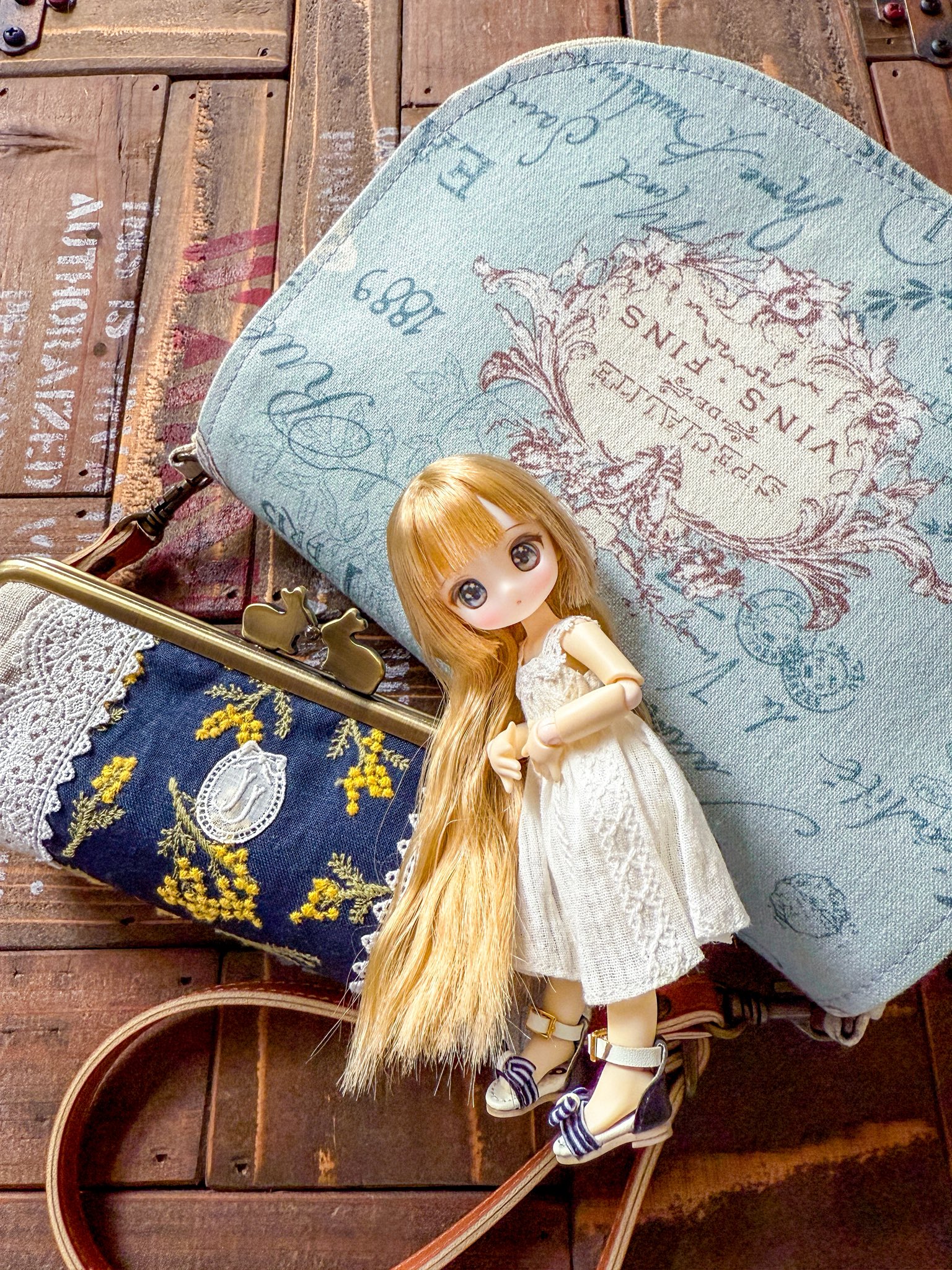 また、引っ越します(๑•̀ㅂ•́)و✧ がま口バック また、引っ越します(๑•̀ㅂ•́)و✧様専用 がま口バック