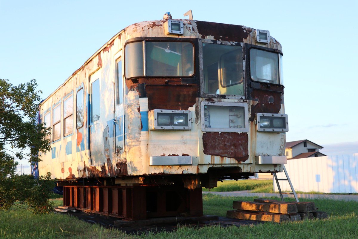 ☆☆☆新プロジェクト☆☆☆

この度、北陸急行保存会では埼玉県の民間企業で倉庫として使われておりました、元秩父鉄道3000系を譲渡していただきました
今後の活用方法は未定ですが多くの方に楽しんで頂ける形で復元を予定しています
また後日、陸送の様子を投稿します
お楽しみに！