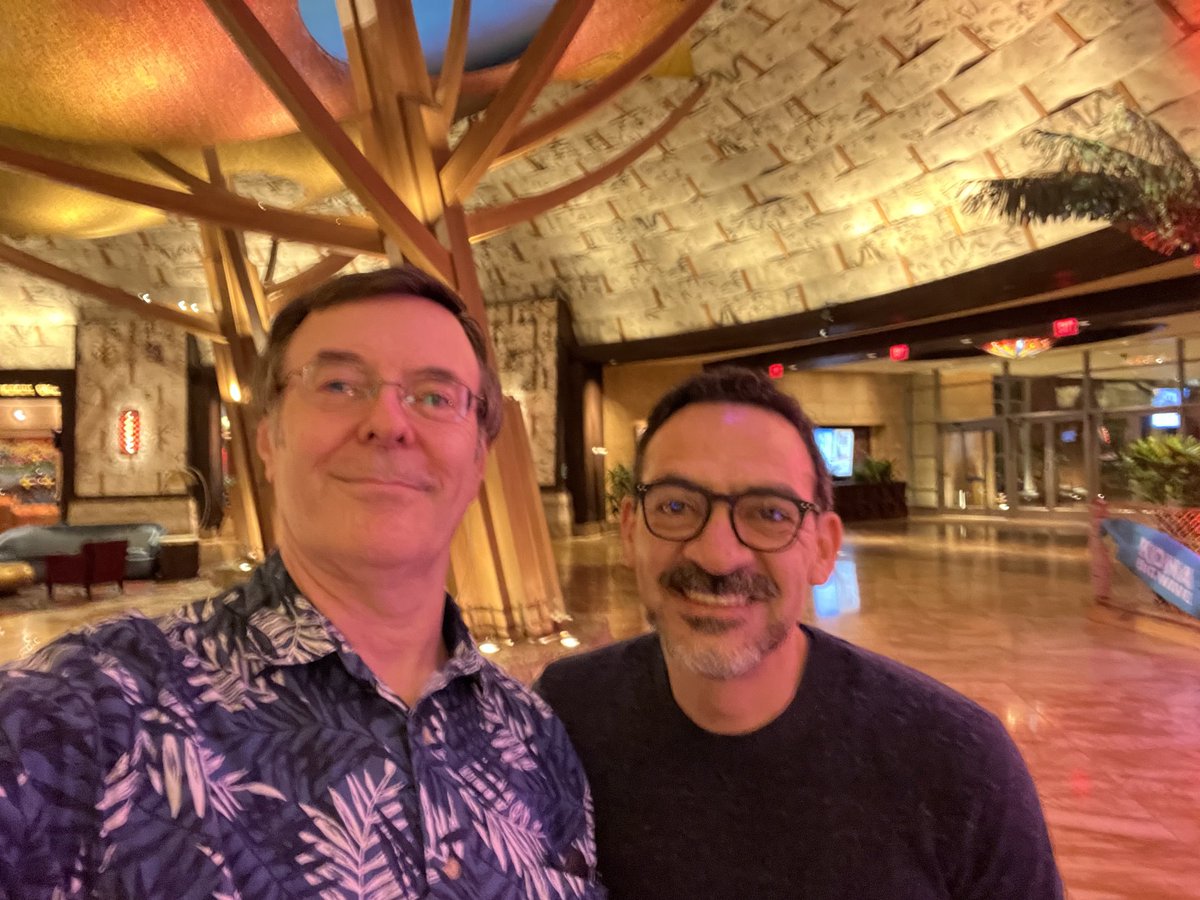 Got to meet and chat with the talented artist Humberto Ramos, current artist on the Fantastic Four! Nice guy! Come meet us both at Terrificon, at the Mohegan Sun Convention Center, in Connecticut starting today through Sunday! #terrificon