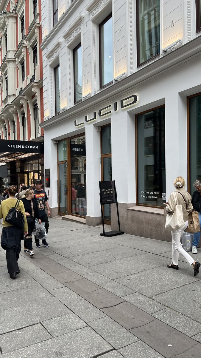 بصمة سعودية في قلب أوروبا 🇸🇦 

<a href="/LucidMotors/">Lucid Motors</a>