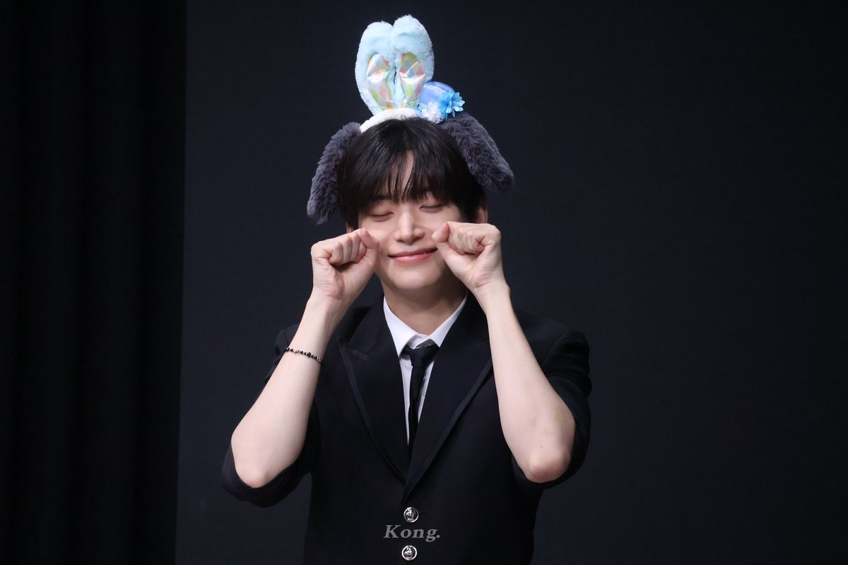 콩리모 tweet media
