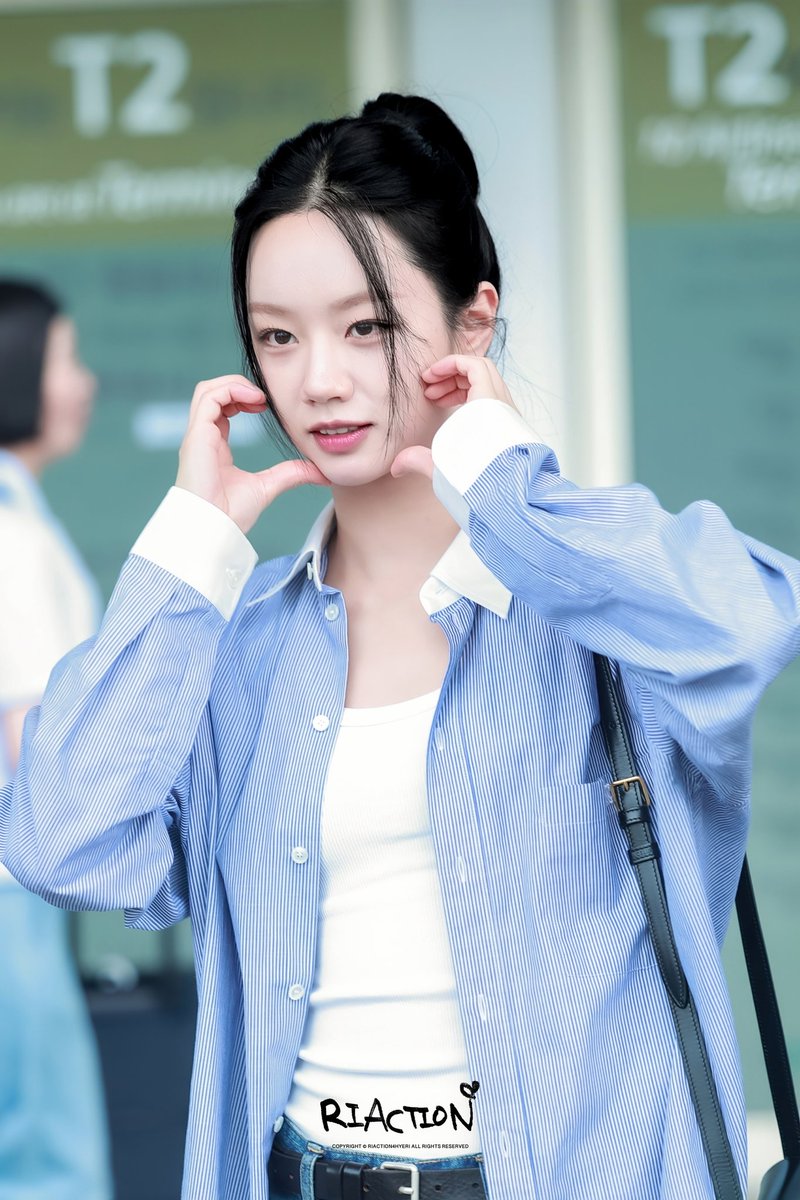 riaction4hyeri tweet picture