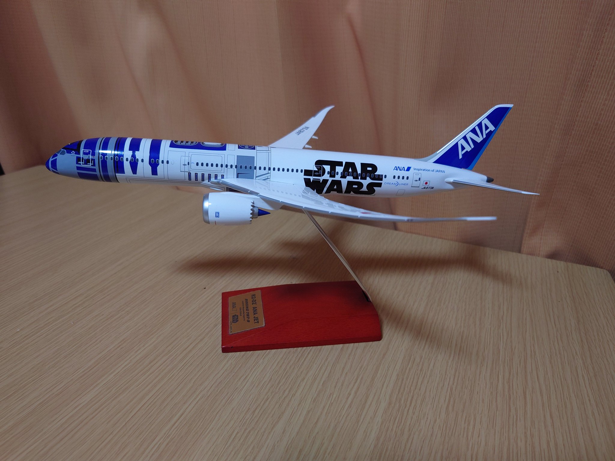 【新品・未開封】ANA×STARWARS モデルプレーン 未使用・超貴重】ANA スターウォーズ 非売品 モデルプレーン特別