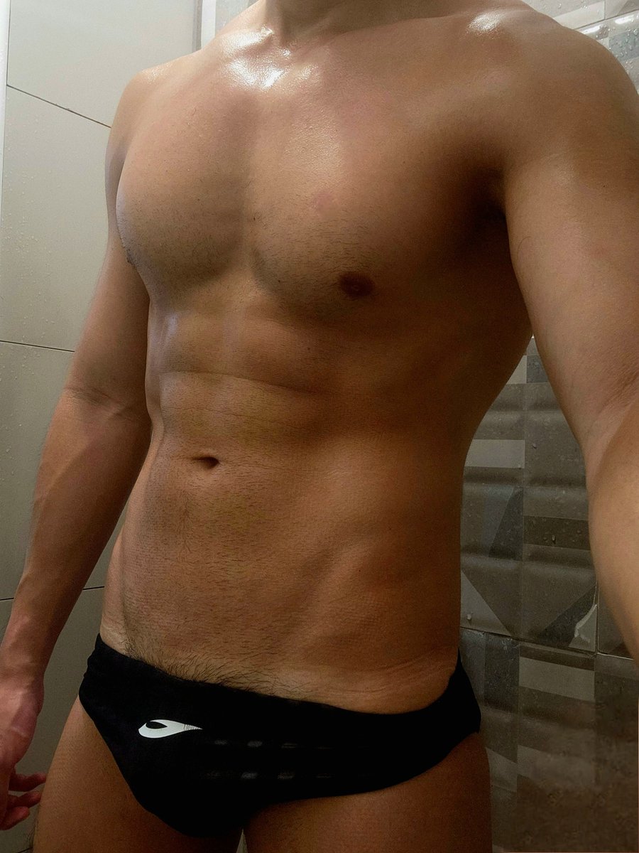 oomf said this is one of the hottest pics he's seen of me. is it true??