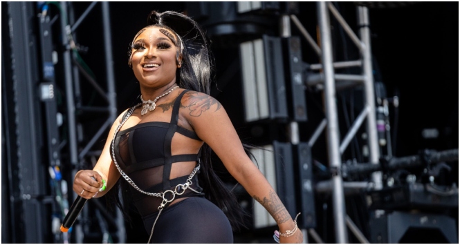 shinemycrown's tweet image. Erica Banks Arrested at Airport Over Stolen Gun shinemycrown.com/erica-banks-ar… #EricaBanks #LoveAndHipHop #AtlantaNews #BreakingNews #TSA