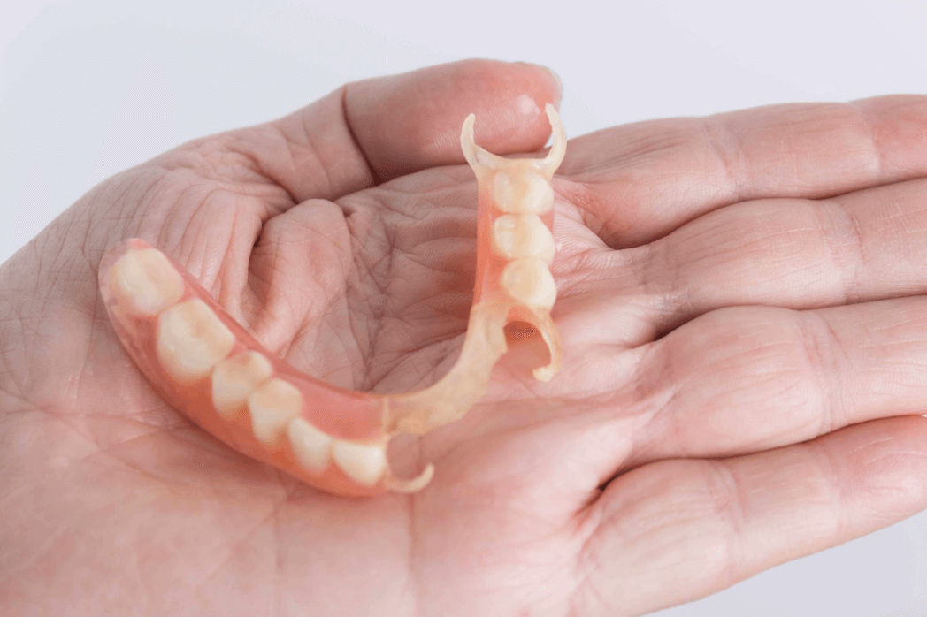 What is flexible denture?
dentagama.com/news/what-is-f…