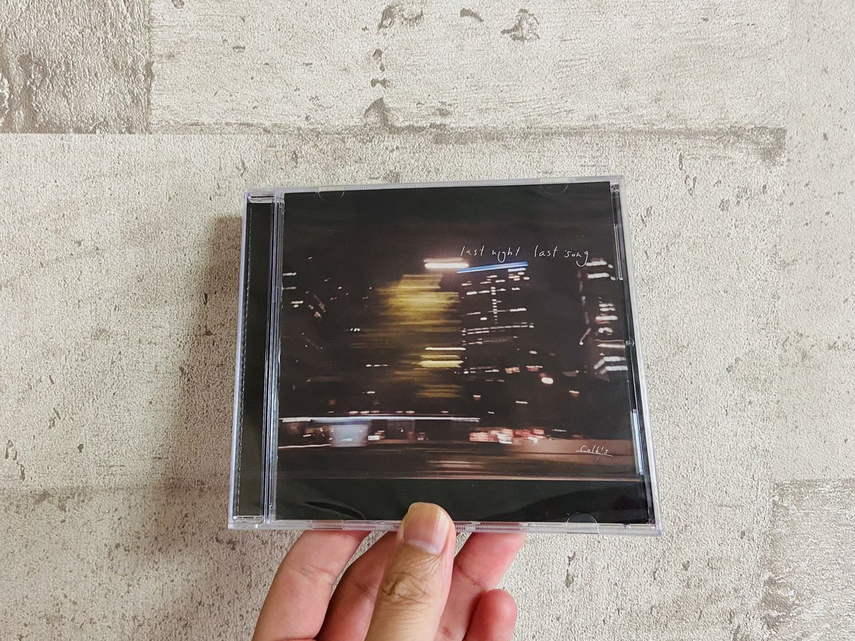 【こちら入荷速報です！】

【8/6発売】monologue / ep-i
¥1,000 税込　<a href="/monologue_info/">monologue</a> 
👇
holiday2014.thebase.in/items/113696730

cold's / last night, last song
¥1,000 税込 <a href="/cold_band/">cold's</a> 
👇
holiday2014.thebase.in/items/115183424