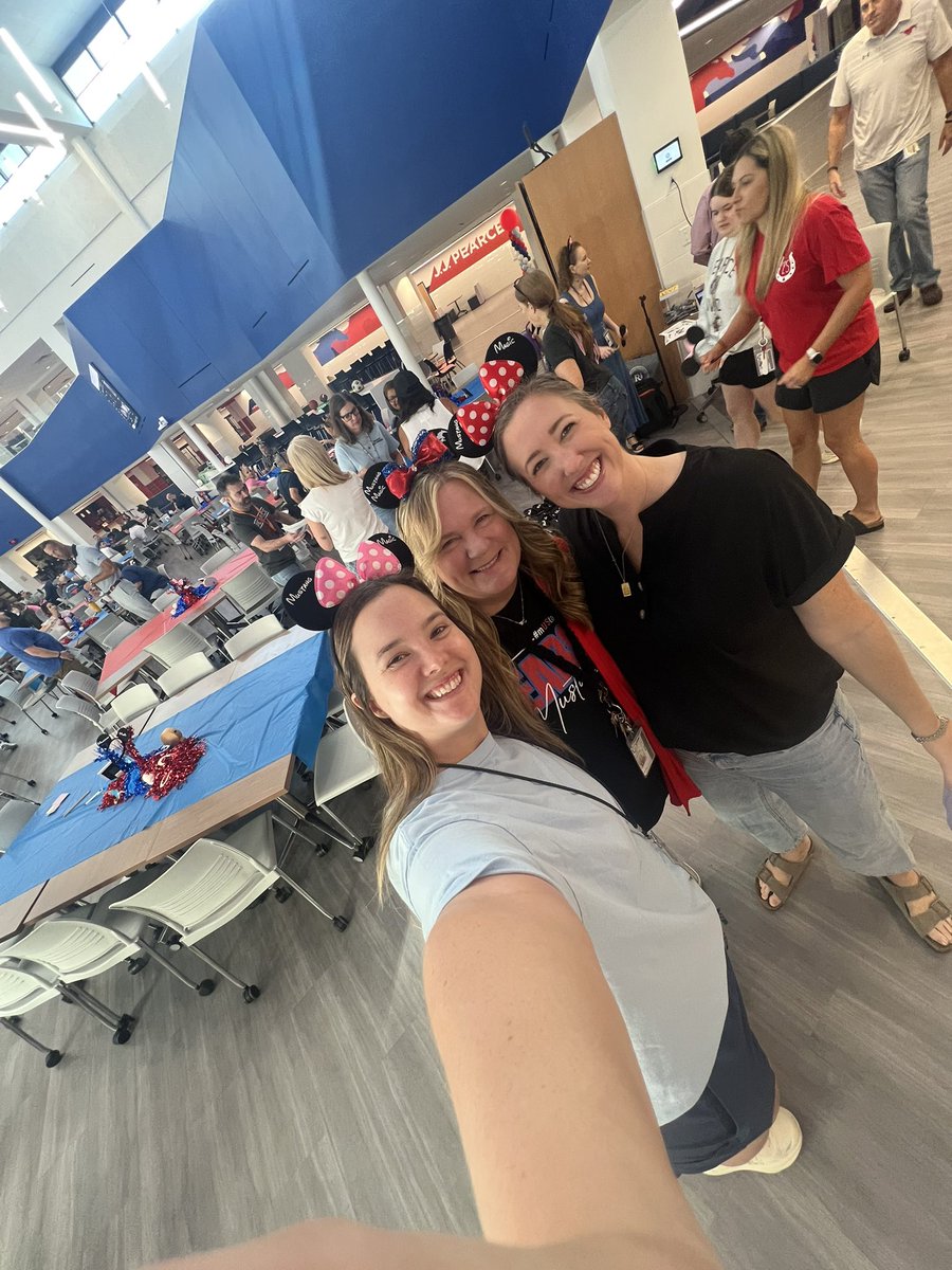 #mUStangMAGIC at Pearce today! ❤️💙