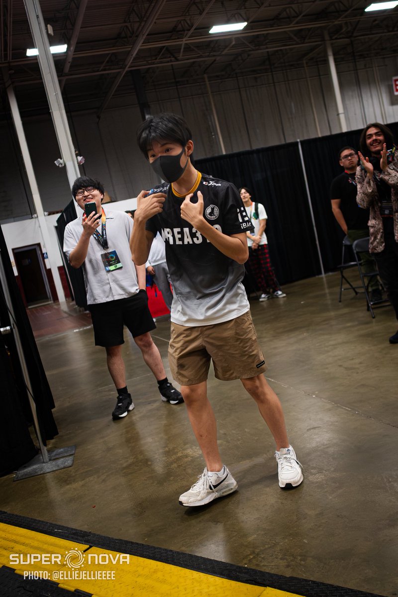 Images That Celebrate Fortunate Smash Events tweet media