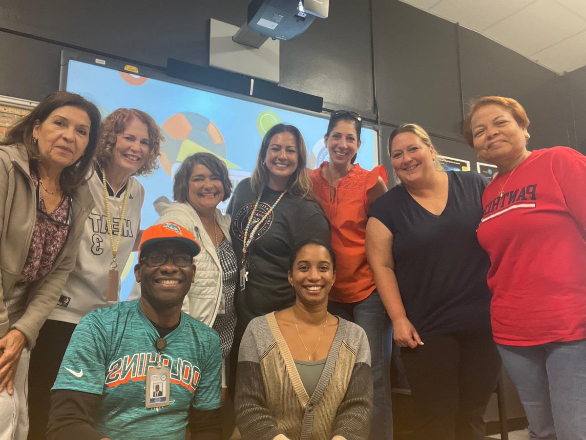 🏈 Day 2  ESOL Elementary: Putting Their Head in the Game!
ESOL teachers are diving into learning with focus, energy, and a game plan for success! From pacing guides to powerful strategies, they’re gearing up to support every multilingual learner this year. #MDCPSYourBestChoice