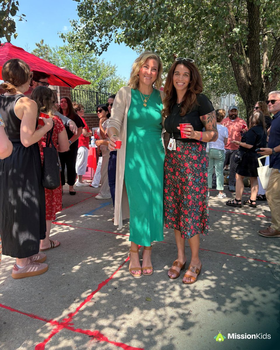 MissionKidsCAC's tweet image. Last week, Mission Kids joined @MontcoBar and partners for the #RedSandProject to raise awareness about human trafficking.

Filling sidewalk cracks with red sand reminds us: survivors can fall through the cracks if we don’t act.

🔗 redsandproject.org
#OurMissionIsKids