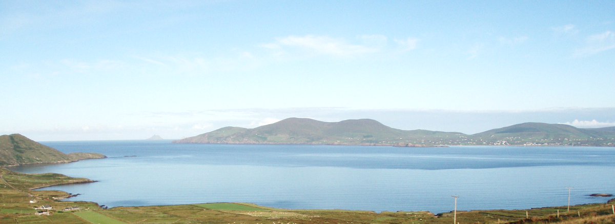 Cartlann Bhóthar na Léinsí (@cartlannbng) on Twitter photo Clár na Seachtaine Seo - thiar i mBólas le
- Micheál Ó Murchú (Mike Murphy) 1980í
- Micheál Ó Curráin, 2014
- Séamus Ó Murchú, 2019
10:10am Dé Domhnaigh | 2:05pm Dé Céadaoin
& Podchraoladh <a href="/RTERnaG/">Raidió na Gaeltachta</a>
(Íomhá: commons.wikimedia.org/wiki/File:Ball…) Clár na Seachtaine Seo - thiar i mBólas le
- Micheál Ó Murchú (Mike Murphy) 1980í
- Micheál Ó Curráin, 2014
- Séamus Ó Murchú, 2019
10:10am Dé Domhnaigh | 2:05pm Dé Céadaoin
& Podchraoladh <a href="/RTERnaG/">Raidió na Gaeltachta</a>
(Íomhá: commons.wikimedia.org/wiki/File:Ball…)